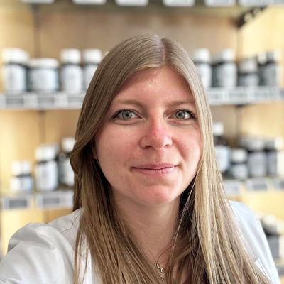 Portraitfoto von Frau Gräulich
